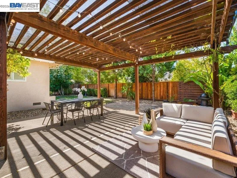 1179 Wagoner Dr Livermore, CA 94550