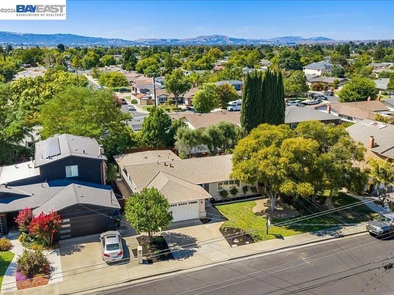 1179 Wagoner Dr Livermore, CA 94550