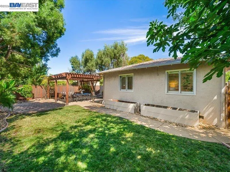 1179 Wagoner Dr Livermore, CA 94550