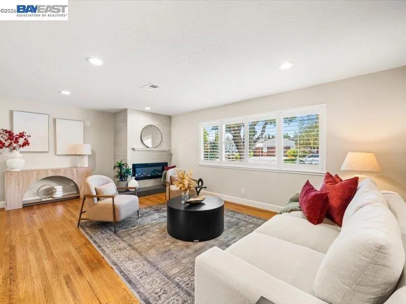 1179 Wagoner Dr Livermore, CA 94550