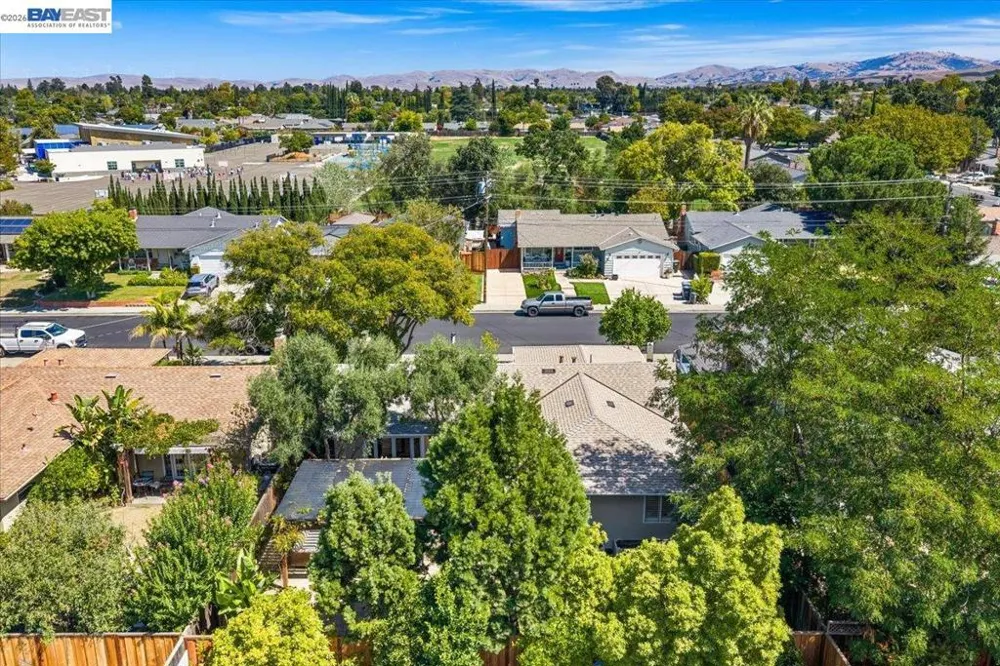 1179 Wagoner Dr Livermore, CA 94550