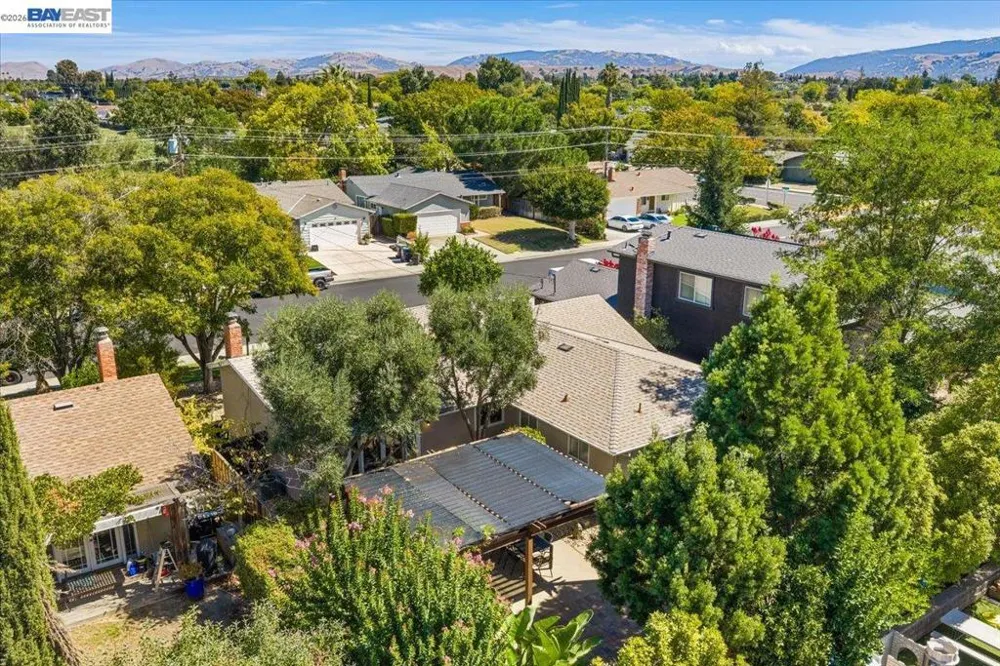 1179 Wagoner Dr Livermore, CA 94550