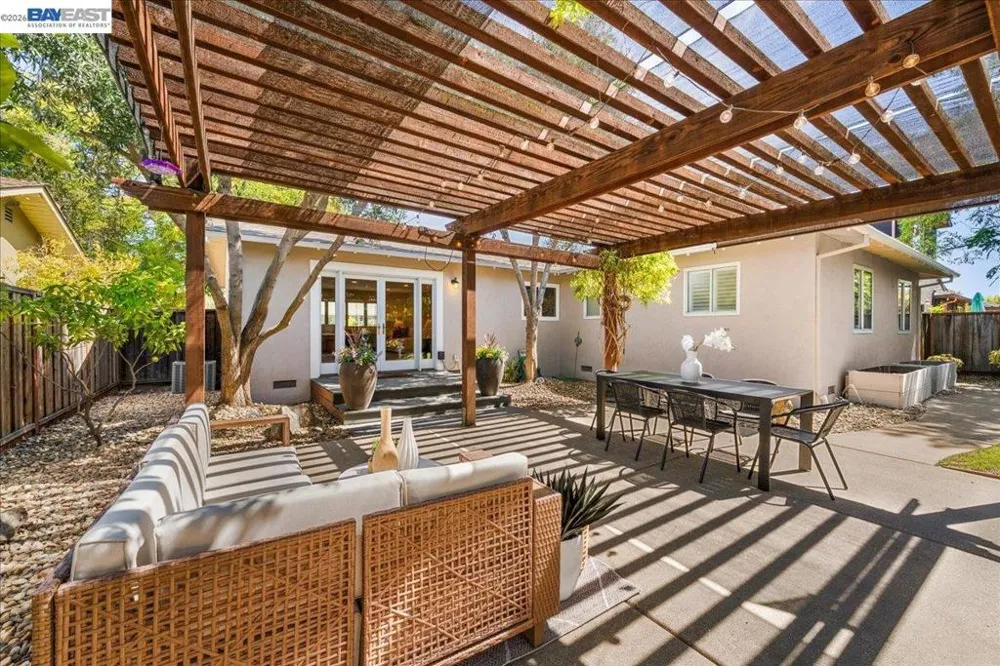 1179 Wagoner Dr Livermore, CA 94550