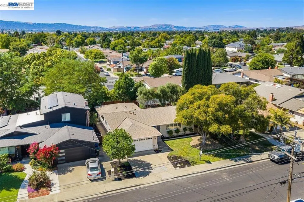 1179 Wagoner Dr Livermore, CA 94550