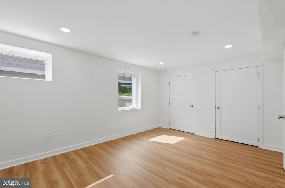 1545 11TH STREET S Arlington, VA 22204