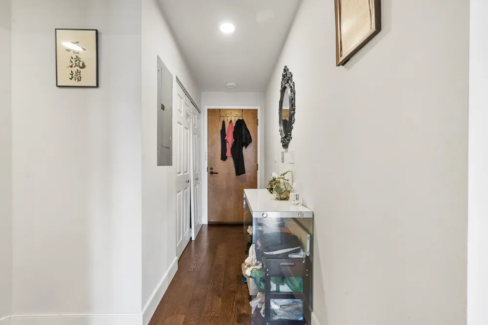 1 GREENE ST Jersey City, NJ 07302