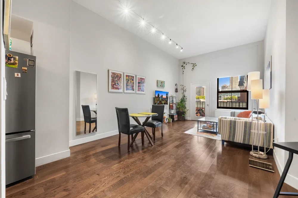1 GREENE ST Jersey City, NJ 07302