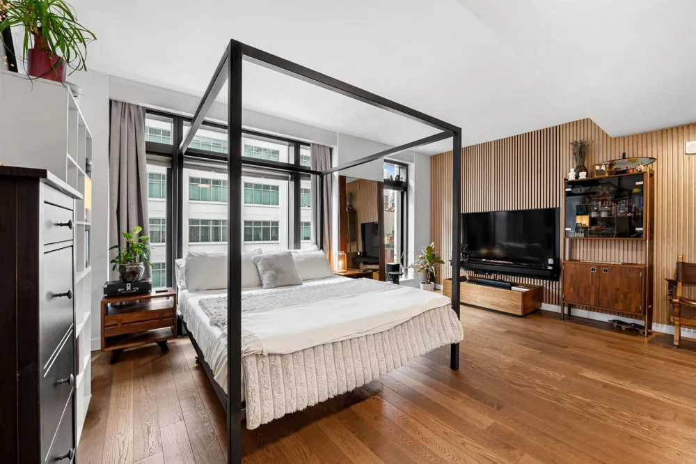 99 HUDSON ST Jersey City, NJ 07302