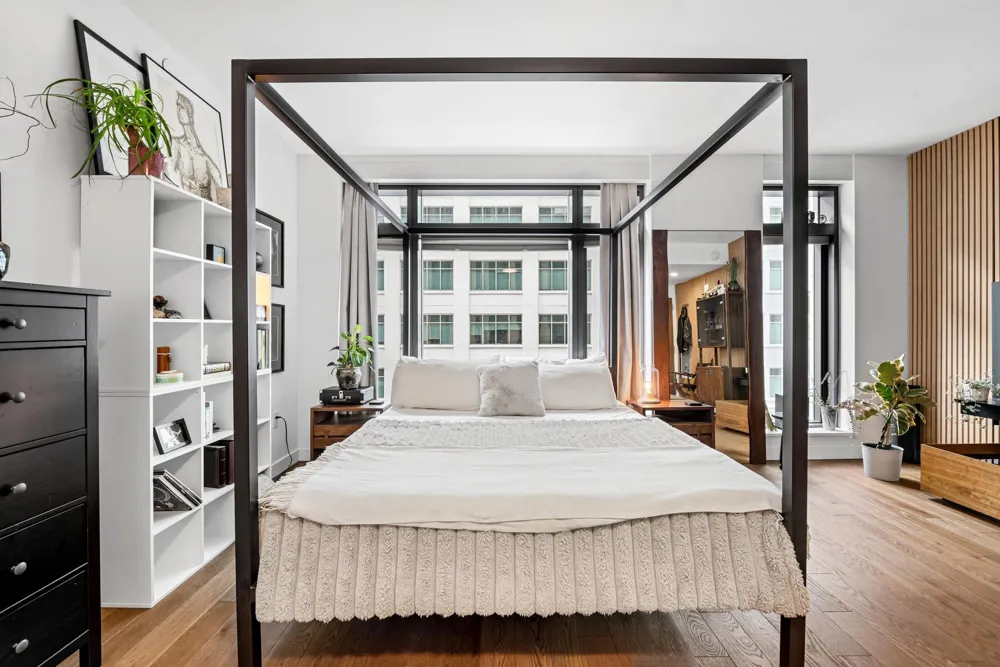 99 HUDSON ST Jersey City, NJ 07302