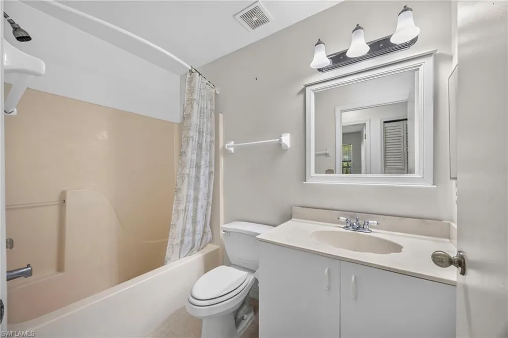 2961 6th Street NW Naples, FL 34120