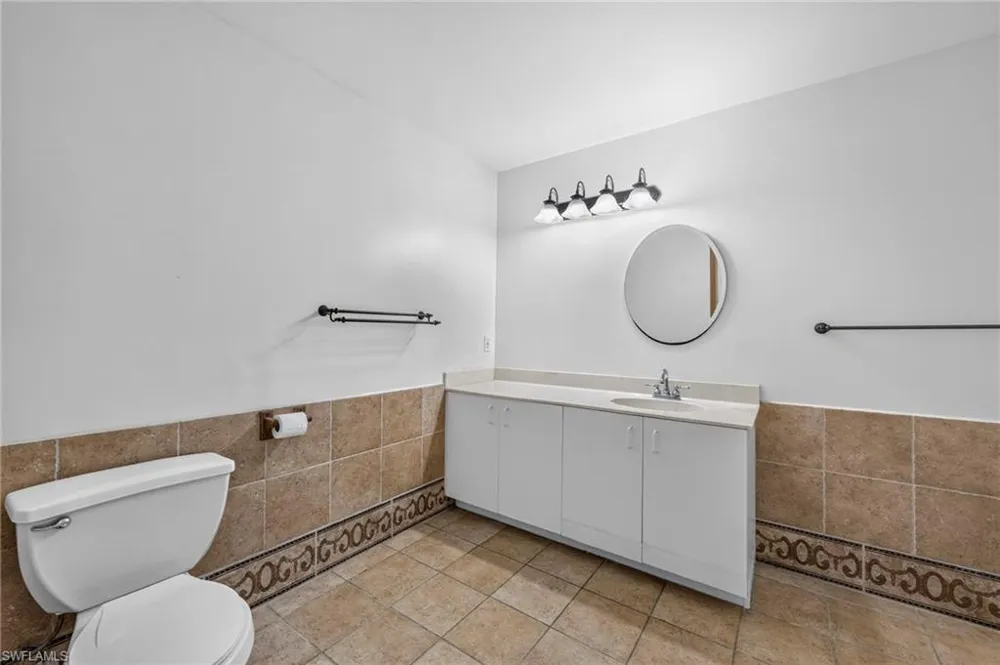 2961 6th Street NW Naples, FL 34120