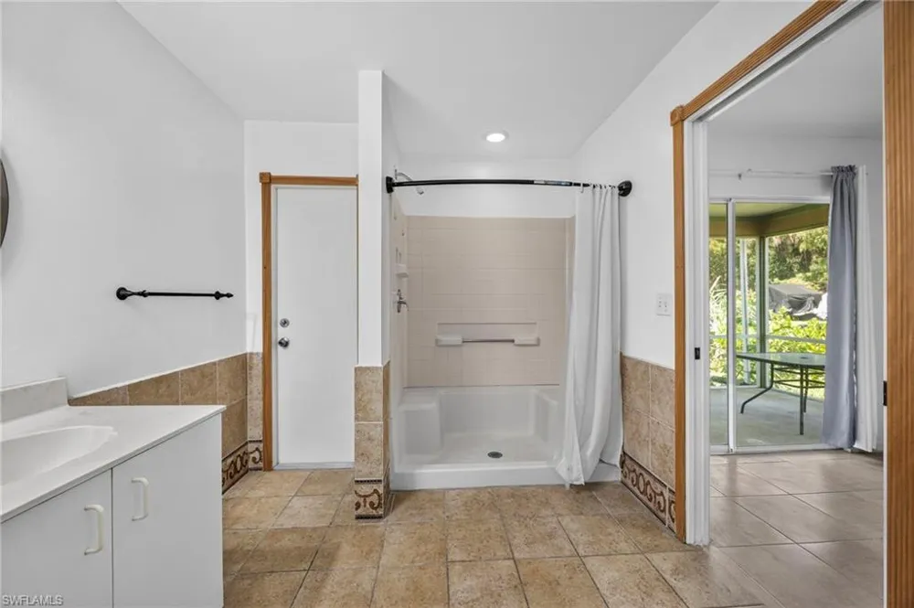 2961 6th Street NW Naples, FL 34120