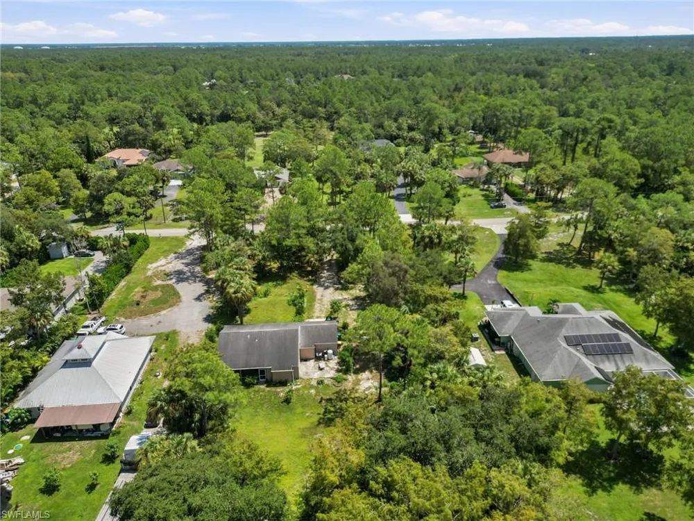 2961 6th Street NW Naples, FL 34120