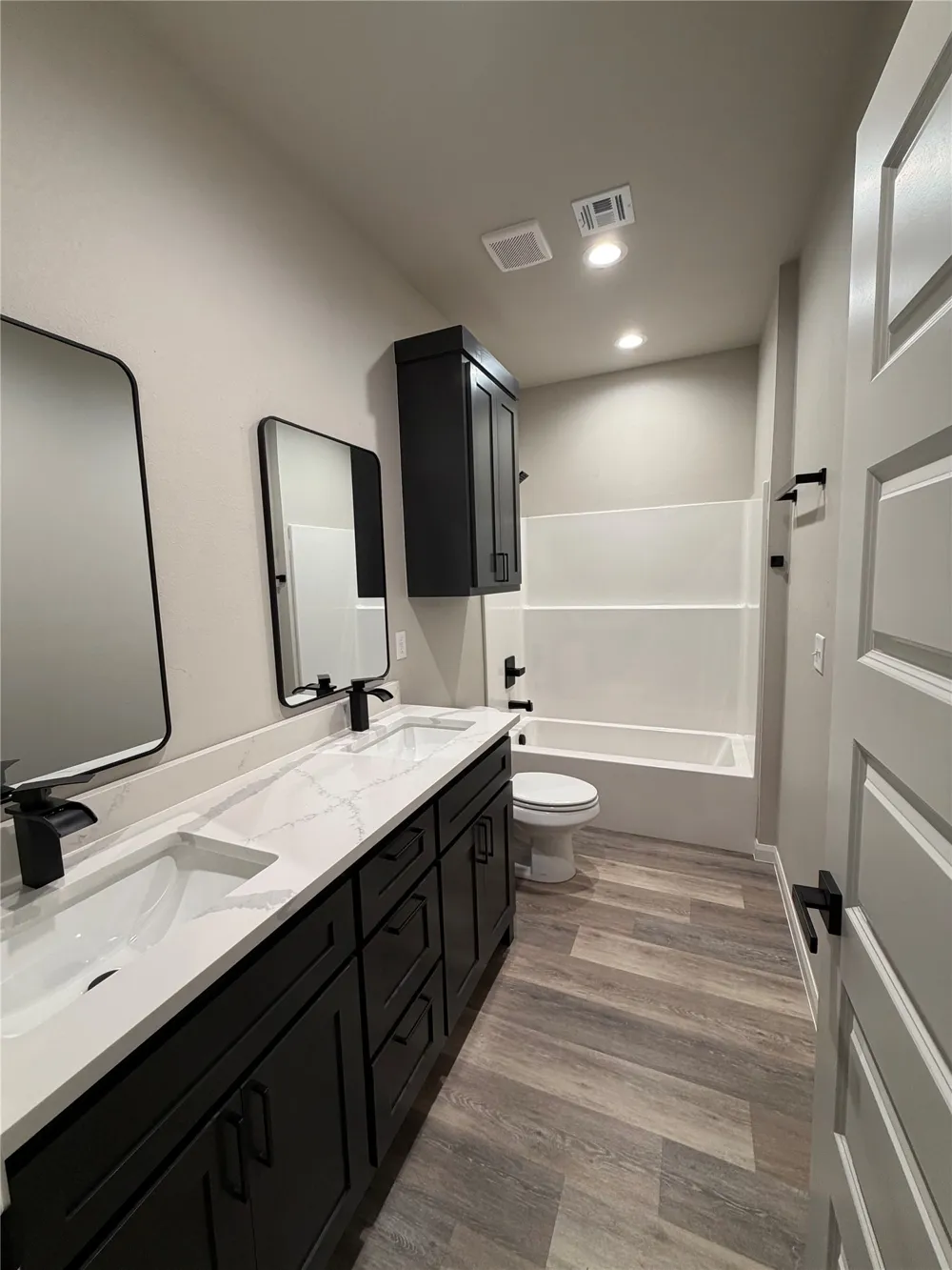 3219 Boardwalk Court Bartlesville, OK 74006