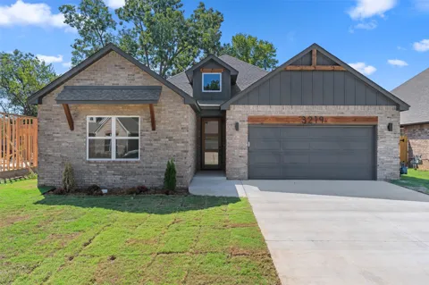 3219 Boardwalk Court