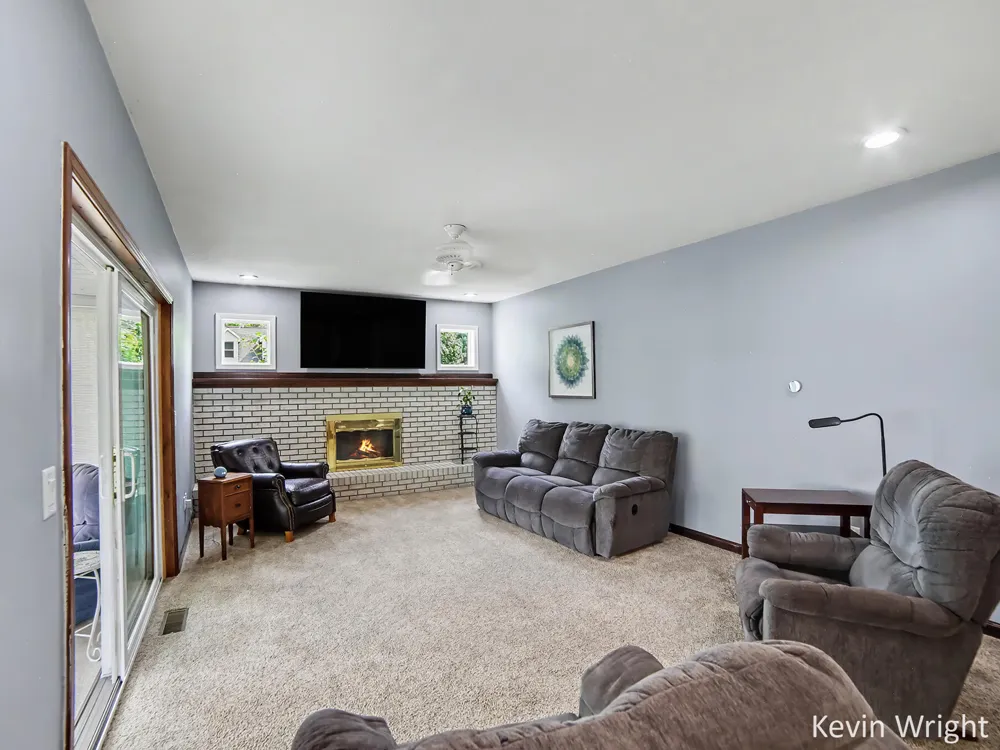 1234 Kloap Road Roosevelt Park City, MI 49441