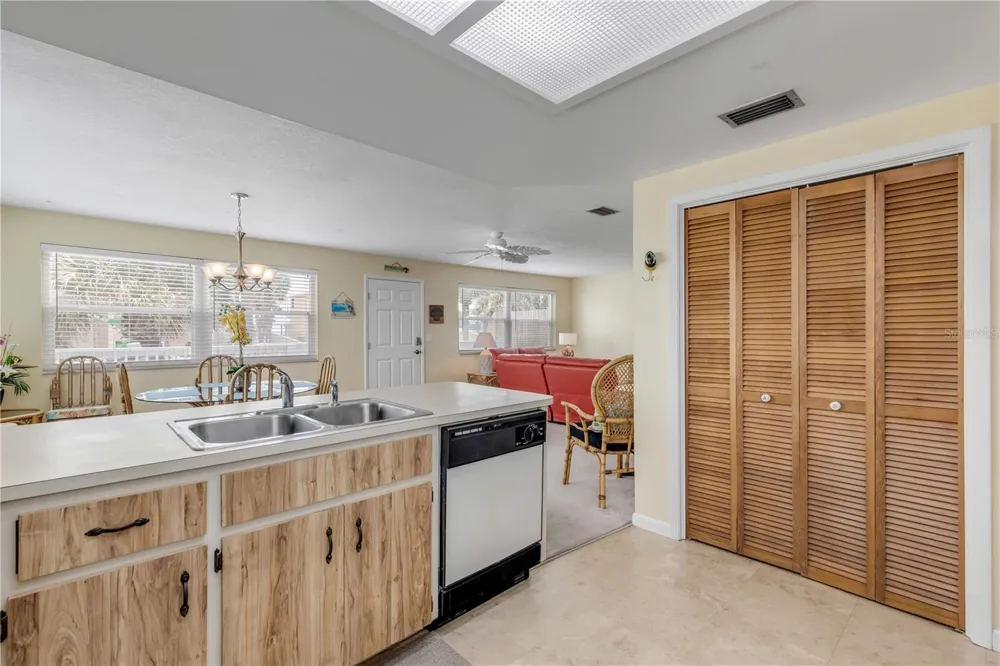 2707 S ATLANTIC AVENUE New Smyrna Beach, FL 32169