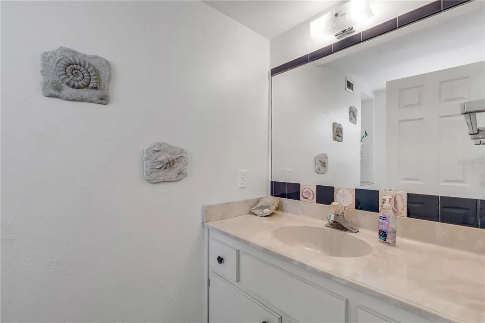 2707 S ATLANTIC AVENUE New Smyrna Beach, FL 32169