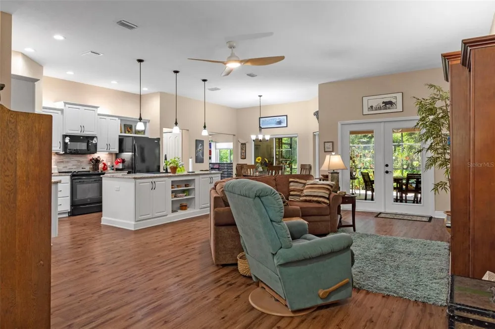 14 REDBAY COURT E Homosassa, FL 34446