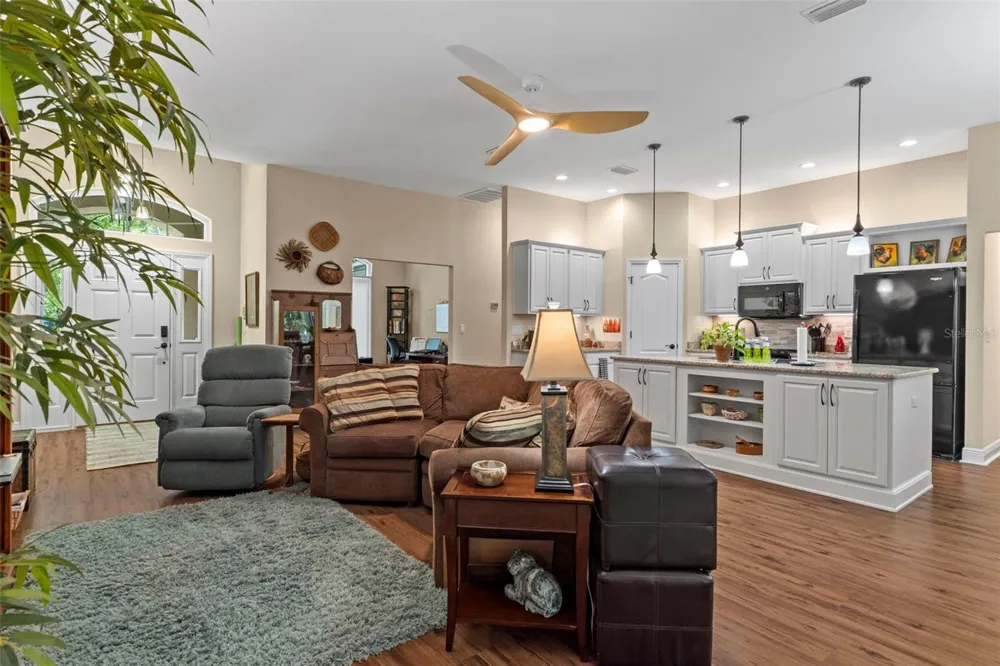 14 REDBAY COURT E Homosassa, FL 34446