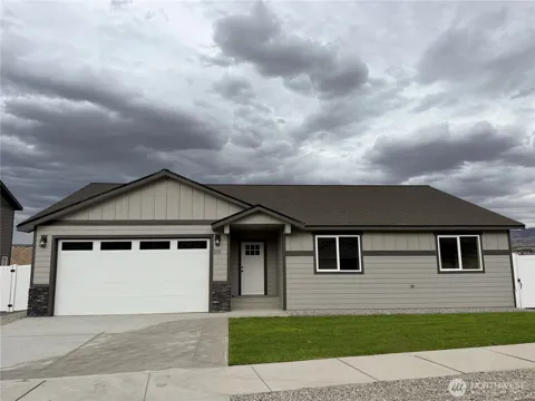 201 Country Cottage Lane