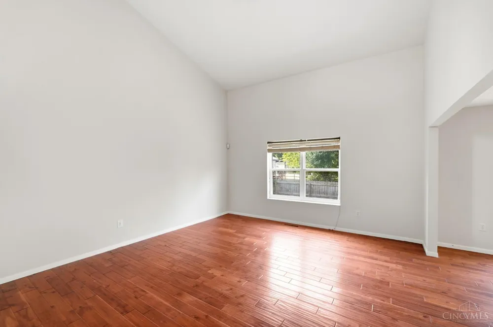 8427 Gettysburg Lane Hamilton, OH 45039