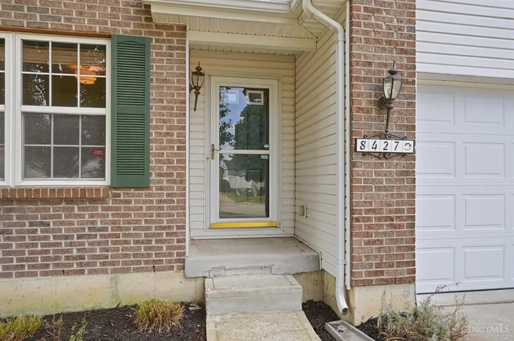 8427 Gettysburg Lane Hamilton, OH 45039