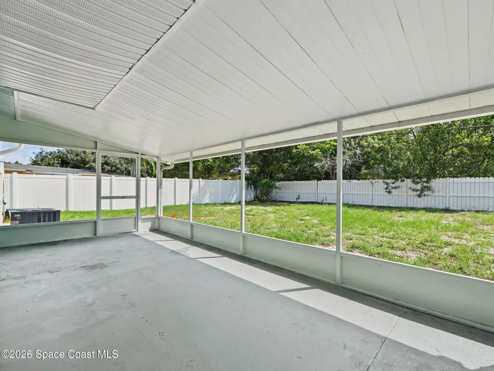 2526 Stanford Drive Cocoa, FL 32926