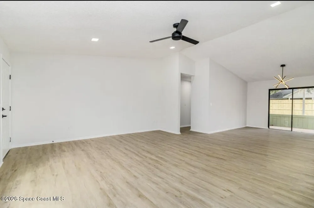852 Belhurst Lane Rockledge, FL 32955
