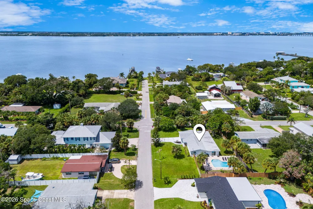422 3rd Avenue Melbourne Beach, FL 32951