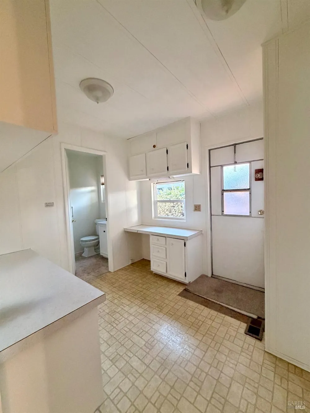 184 Mosscreek Court Santa Rosa, CA 95409