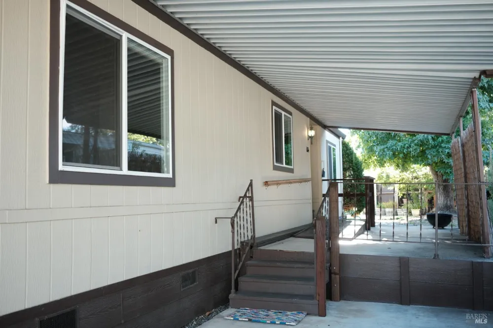 184 Mosscreek Court Santa Rosa, CA 95409