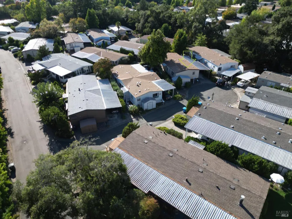 184 Mosscreek Court Santa Rosa, CA 95409