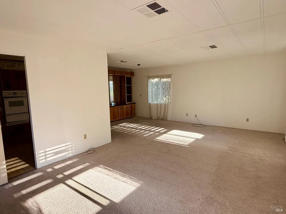 184 Mosscreek Court Santa Rosa, CA 95409