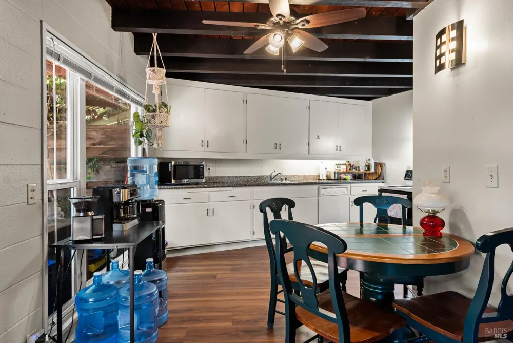 1041 3rd Street Novato, CA 94945