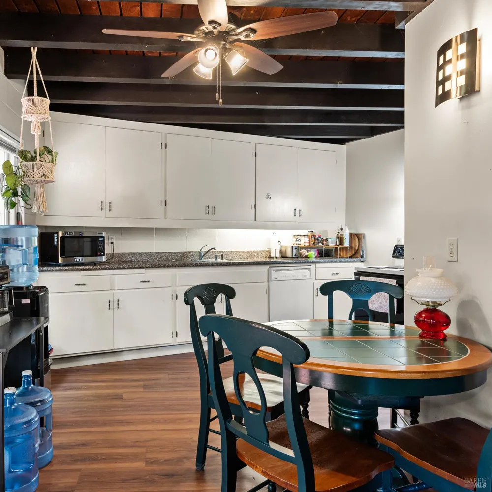 1041 3rd Street Novato, CA 94945