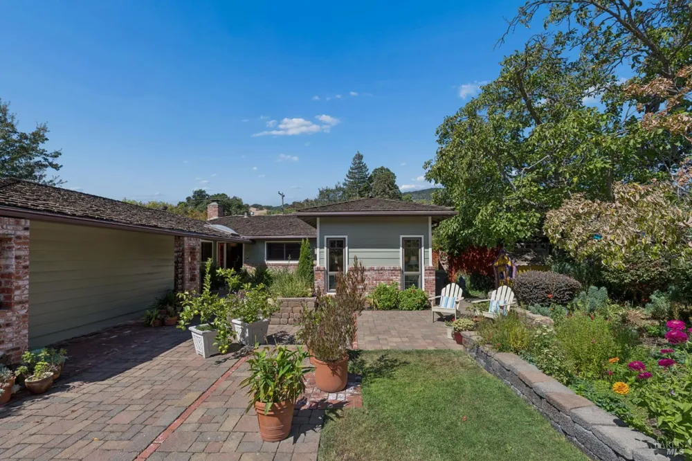 103 Paseo Arboles Fairfield, CA 94534