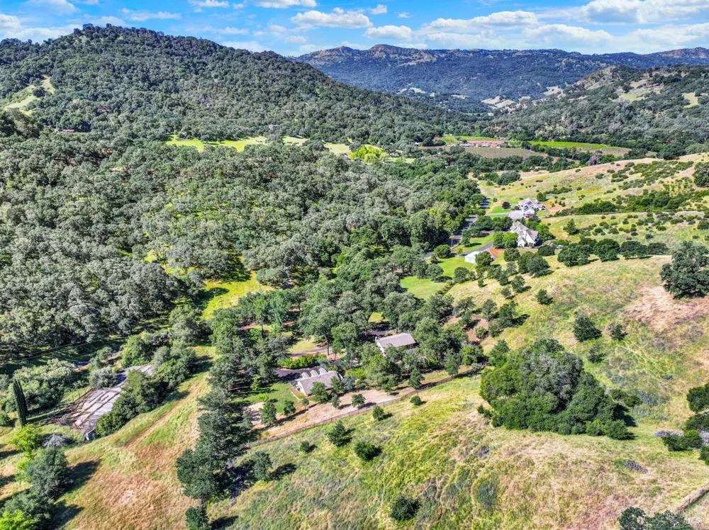 30 Oak Springs Drive Napa, CA 94558
