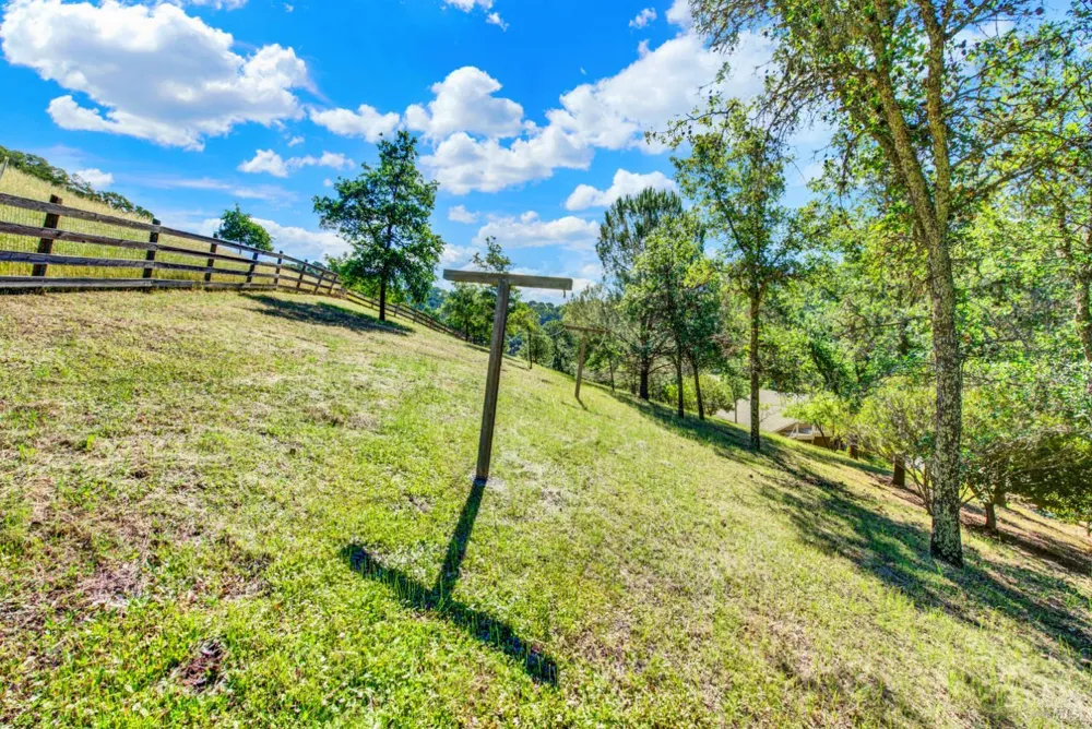 30 Oak Springs Drive Napa, CA 94558