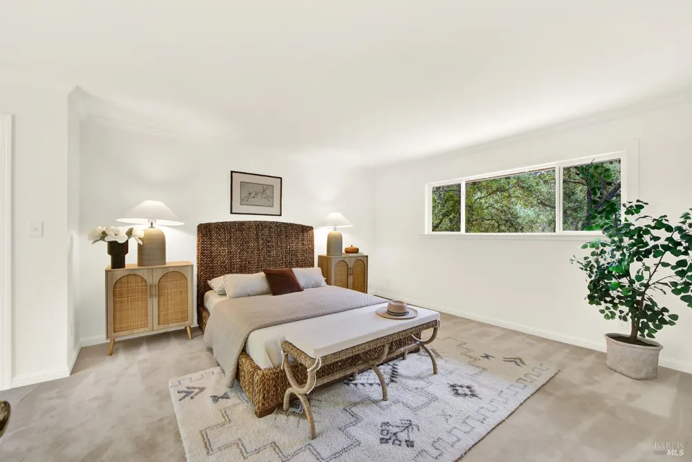 30 Oak Springs Drive Napa, CA 94558