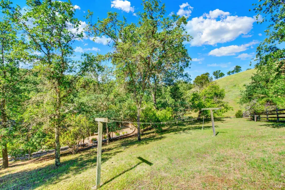 30 Oak Springs Drive Napa, CA 94558