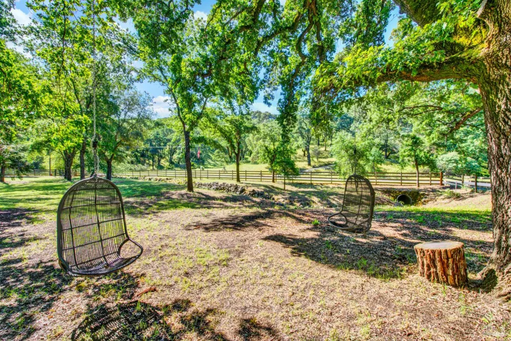 30 Oak Springs Drive Napa, CA 94558