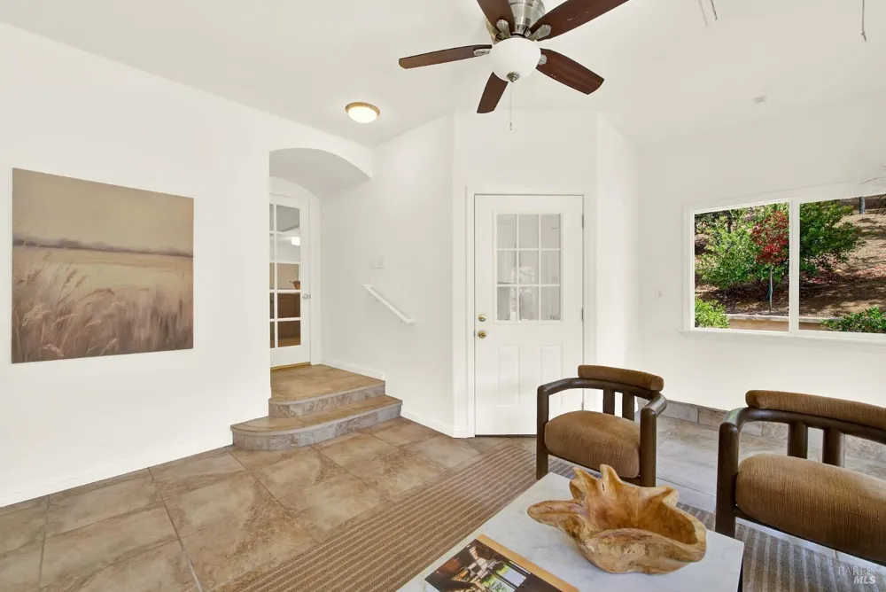 30 Oak Springs Drive Napa, CA 94558
