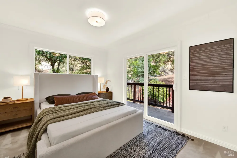 30 Oak Springs Drive Napa, CA 94558