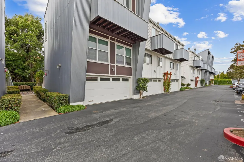 2080 S Delaware Street San Mateo, CA 94403