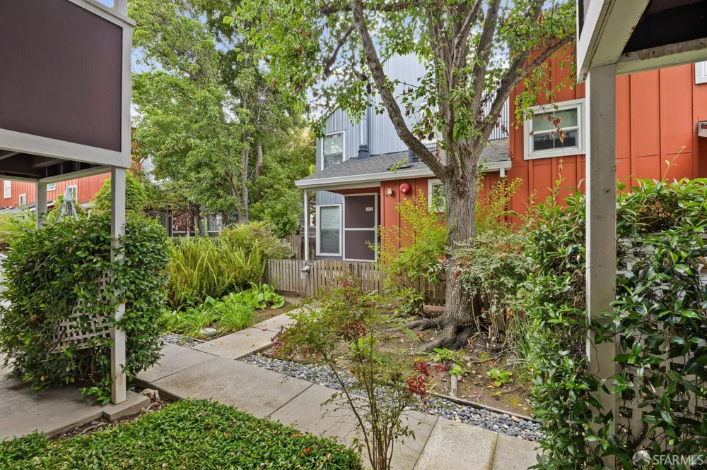 2080 S Delaware Street San Mateo, CA 94403
