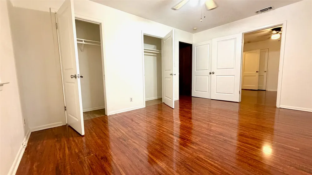 2109 E 12th Street Austin, TX 78702
