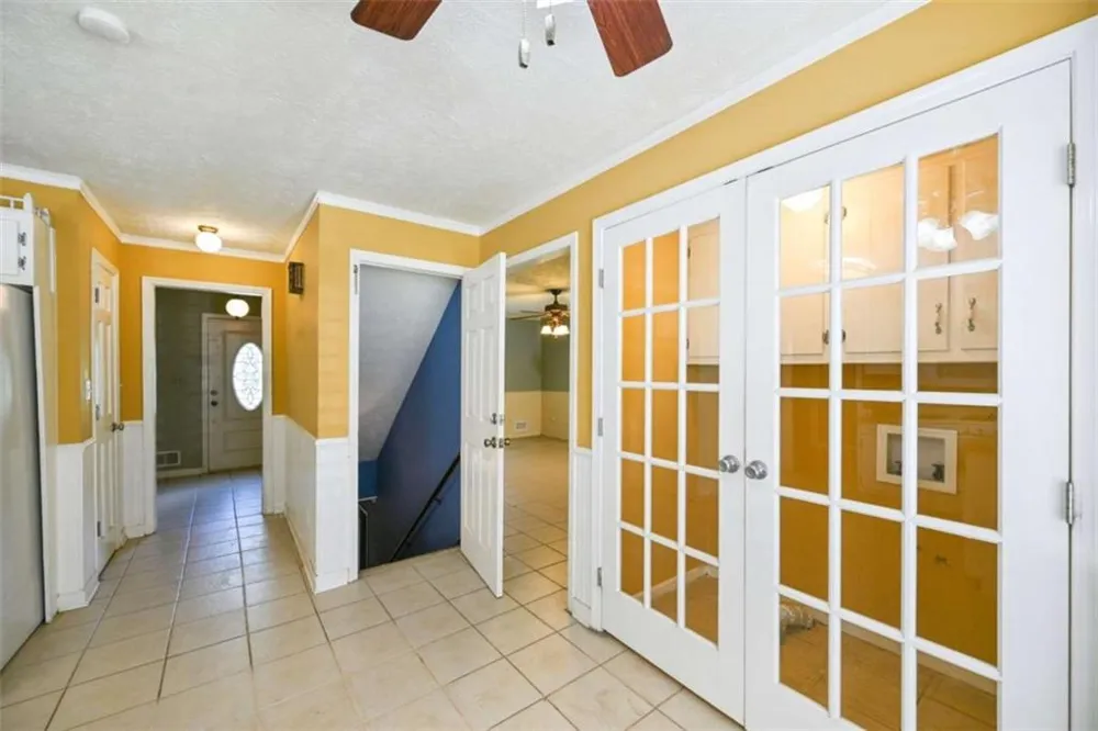 6092 Lakeshore Drive Mableton, GA 30126