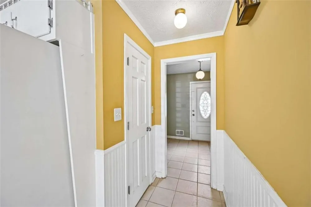 6092 Lakeshore Drive Mableton, GA 30126