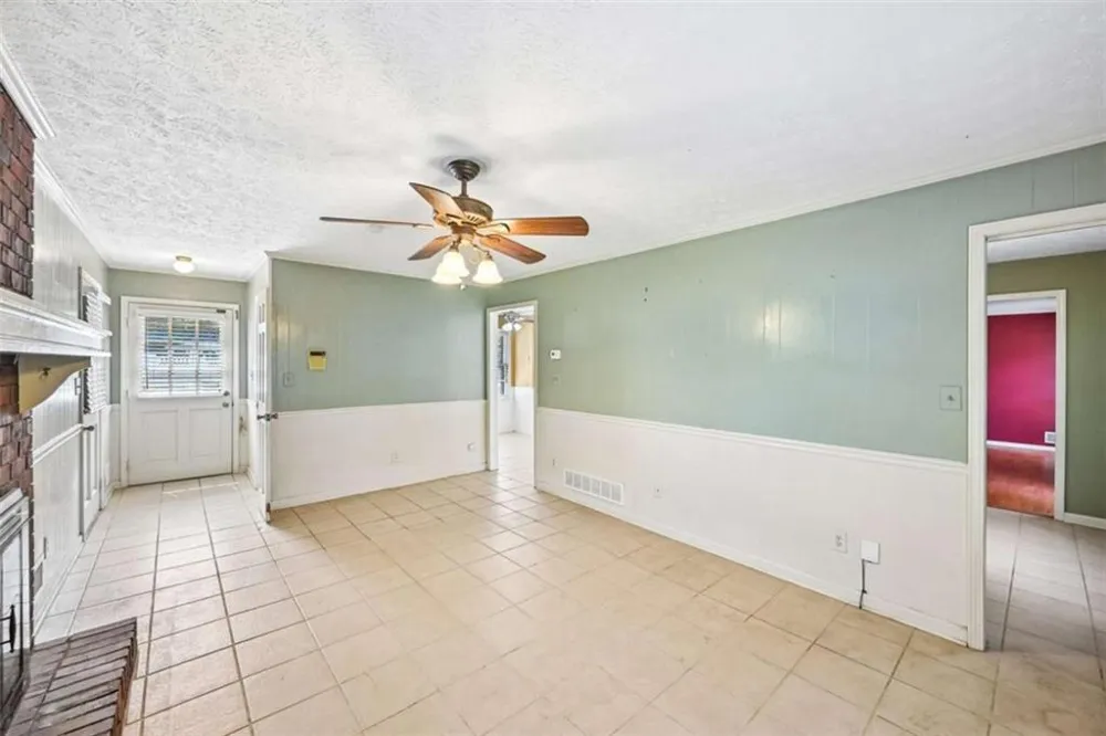 6092 Lakeshore Drive Mableton, GA 30126